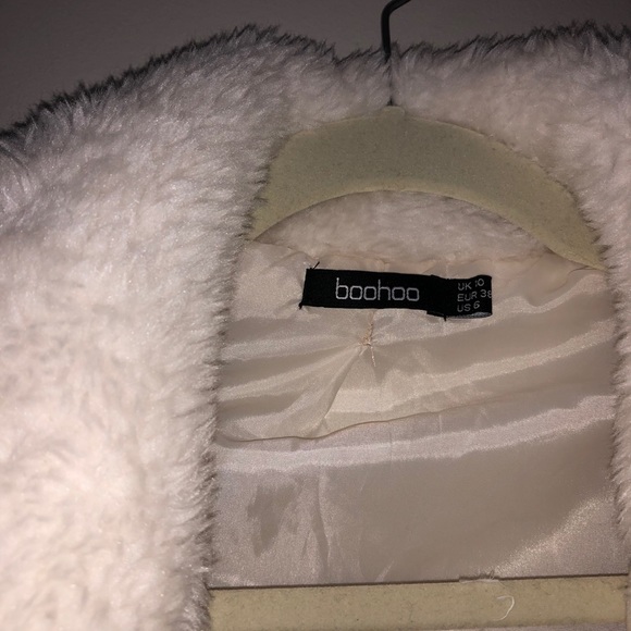 Color Block Teddy Jacket - Picture 6 of 7